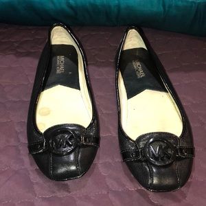 Michael kors flats leather